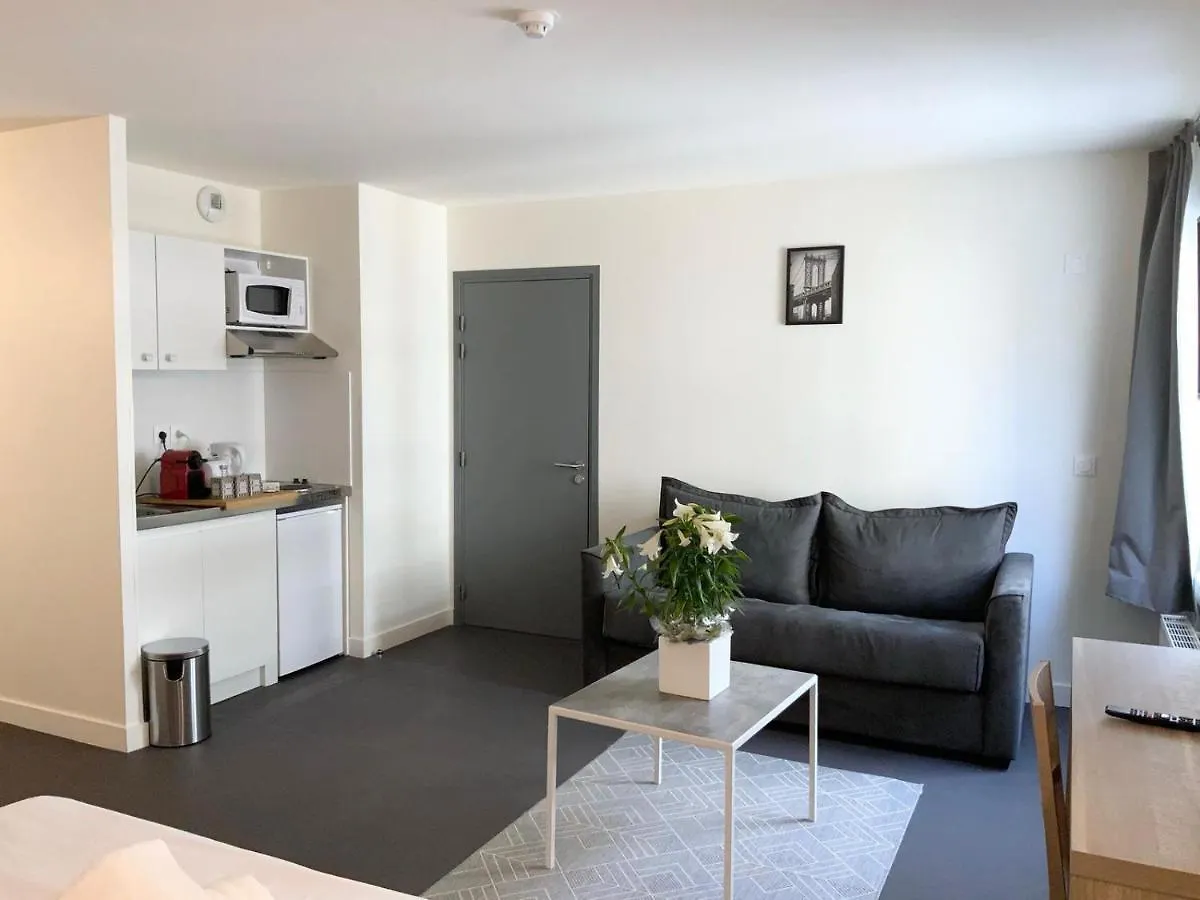 Residence Du Mole Ambilly Apartment