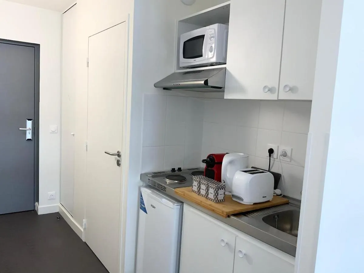 Apartment Residence Du Mole Ambilly France